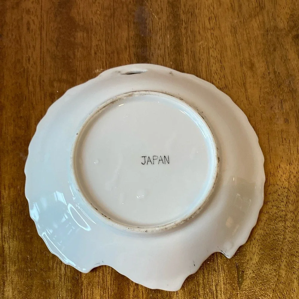 Vintage Eastern Star‎ Leaf Shaped Saucer Porcelain Dish Multicolor Star Design